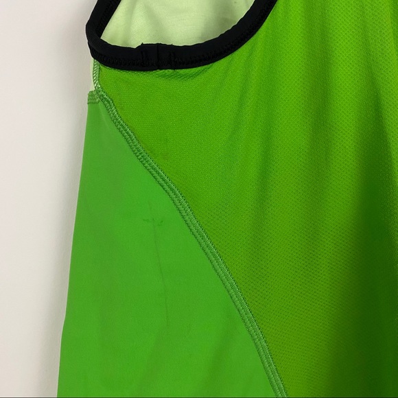 Lululemon Cardio Kick Racerback Tank Green - Picture 7 of 9